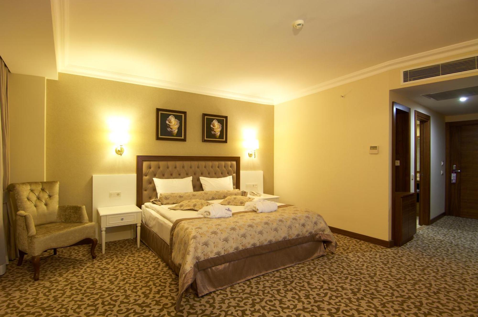 Safran Thermal Resort Sandıklı Exteriér fotografie
