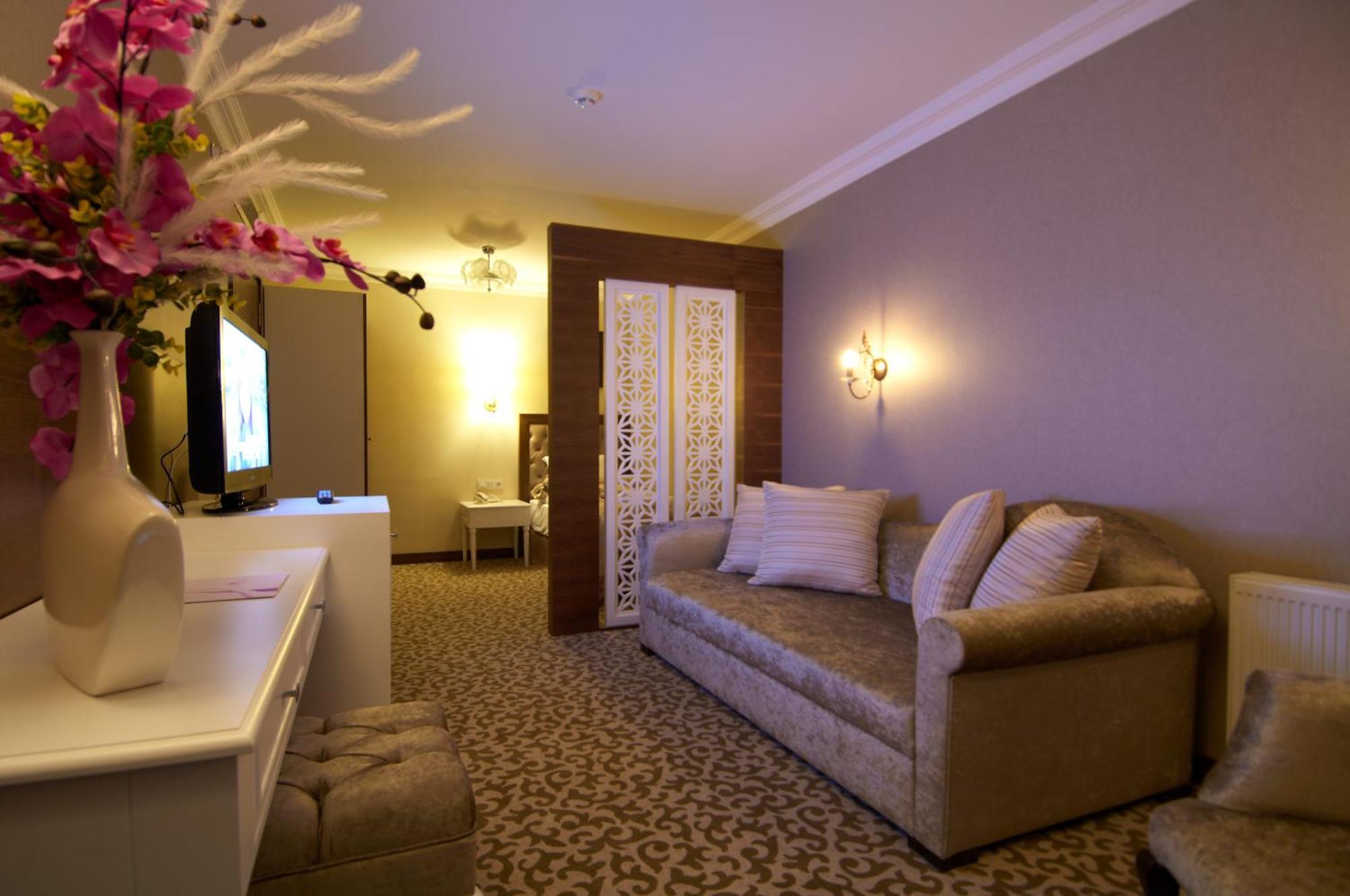 Safran Thermal Resort Sandıklı Pokoj fotografie